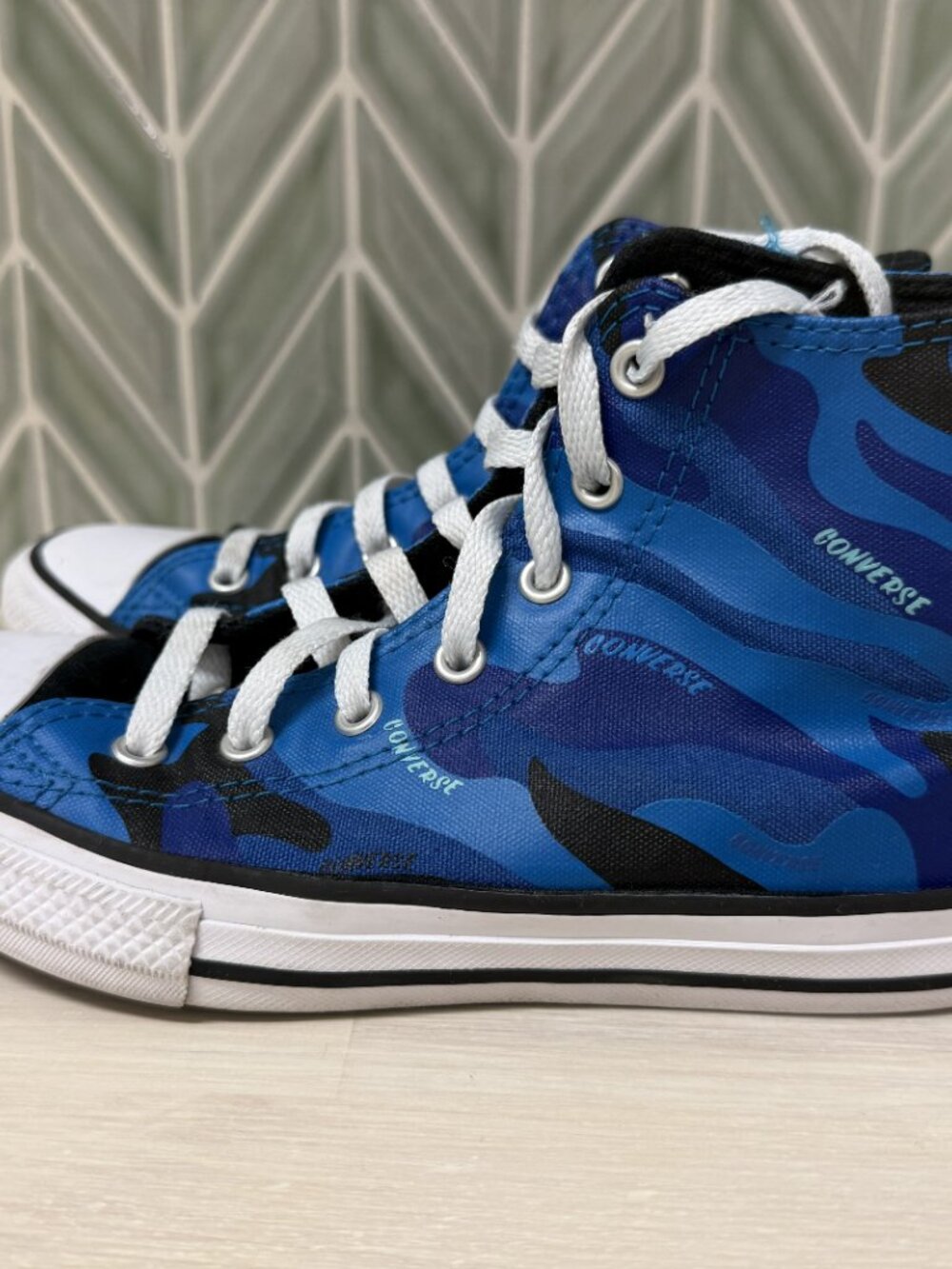 Converse Kids Boys All Star High 'Hybrid Camo - Kinetic Blue' size 3
